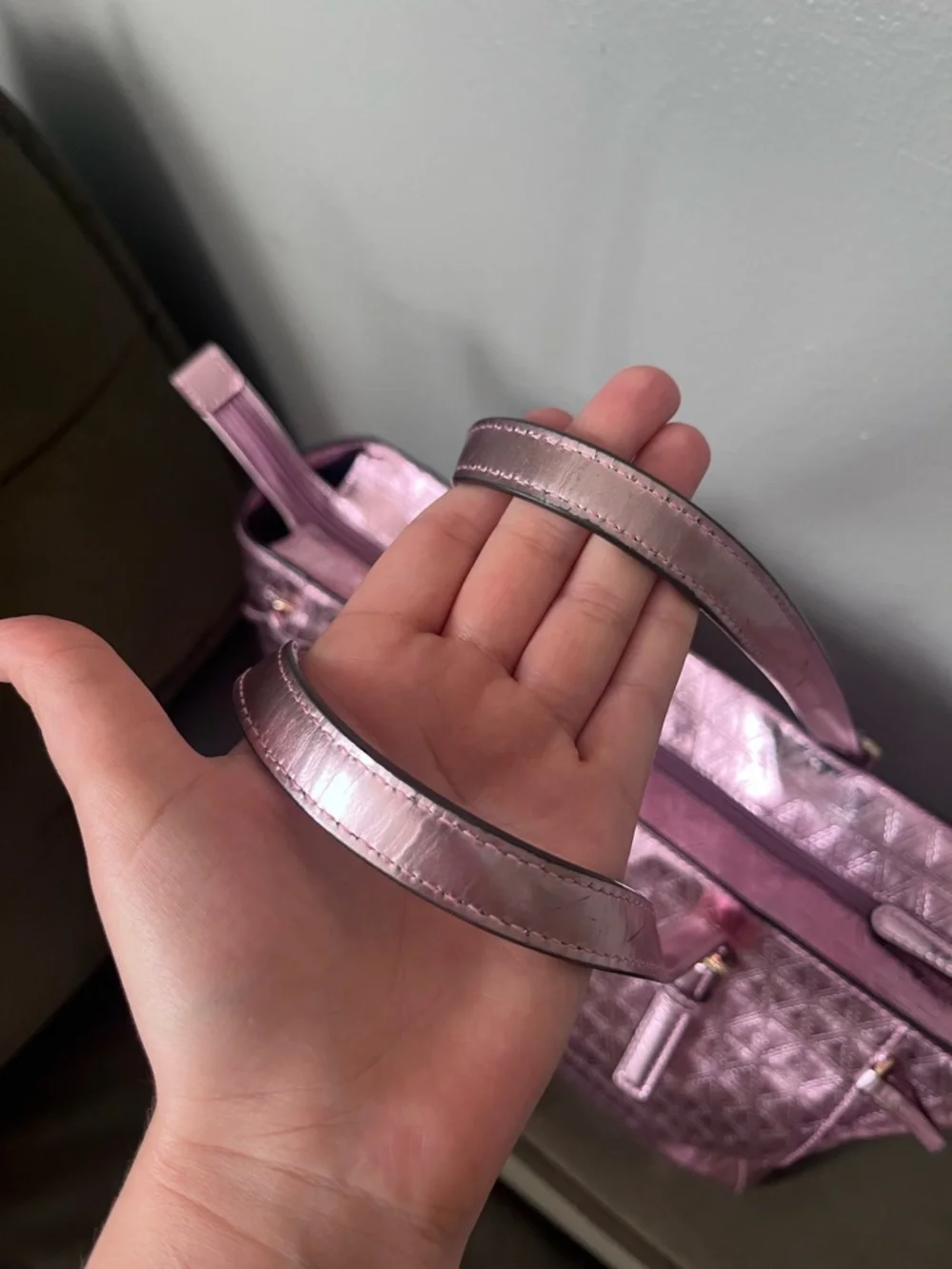 Michael Kors Metallic Rose Pink voyager Quilted Tote - Picture 9 of 15